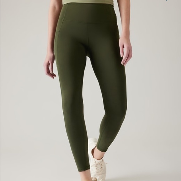 Athleta Ultimate Stash Tight - Picture 3 of 13